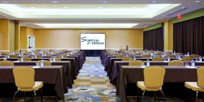 Elegant conference room suitable for any business meeting at the Signia by Hilton Orlando Bonnet Creek.