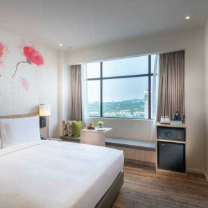 Comfortable queen guest room at the Hilton Garden Inn Kuala Lumpur Jalan Tuanku Abdul Rahman South.