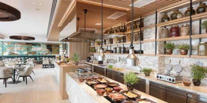 Breakfast buffet in a stilish restaurant area at the Hilton Garden Inn Singapore Serangoon.