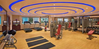 Equipped gym at the DoubleTree by Hilton Hotel and Residence Dubai Al Barsha