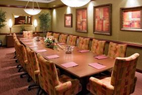 Small conference room at the Embassy Suites by Hilton Hampton Convention Center