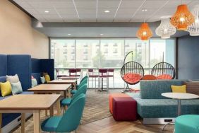 lounge and coworking space at Tru by Hilton Wichita Northeast.