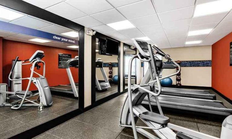 well equipped fitness center at Hampton Inn Gainesville.