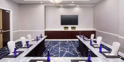 Professional, fully equipped meeting and conference room at Hilton Garden Inn Washington DC Downtown.