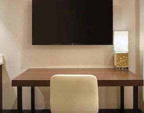 Dayrooms equipped with work desk for all your work needs at Embassy Suites by Hilton Oahu Kapolei.