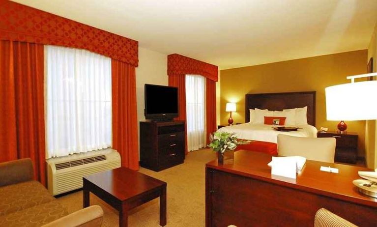 delux king suite with work desk at Hampton Inn & Suites Phoenix/Gilbert, AZ.