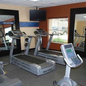 well-equipped fitness center at Hampton Inn & Suites Phoenix/Gilbert, AZ.