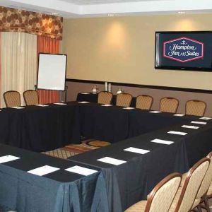 large meeting room at Hampton Inn & Suites Phoenix/Gilbert, AZ.