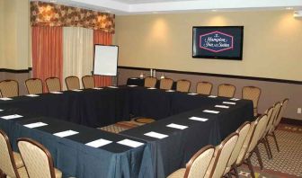 large meeting room at Hampton Inn & Suites Phoenix/Gilbert, AZ.