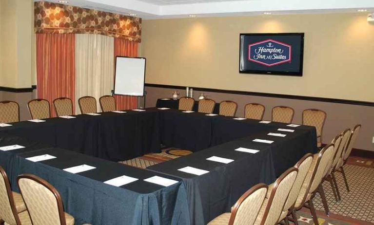 large meeting room at Hampton Inn & Suites Phoenix/Gilbert, AZ.