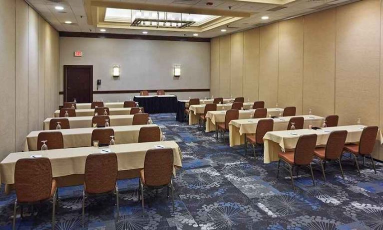 spacious and well-equipped meeting room at Hilton Raleigh North Hills.