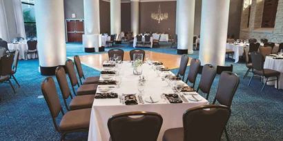 Elegant dining room perfect as workspace at the Hilton Dallas Lincoln Centre.