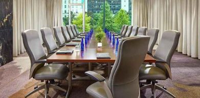 Bright meeting room at the Statler Dallas, Curio Collection by Hilton.