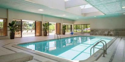 Relaxing indoor swimming pool at the DoubleTree by Hilton Lisle-Naperville.