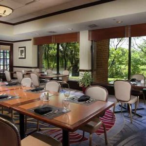 Bright and elegant meeting room at the DoubleTree by Hilton Lisle-Naperville.