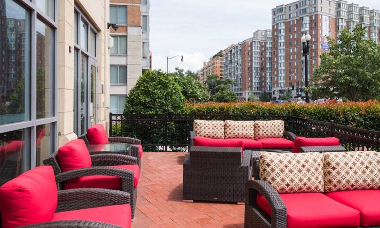 Beautiful outdoor terrace perfect as workspace at the Hampton Inn Washington-Downtown-Convention Center, DC.