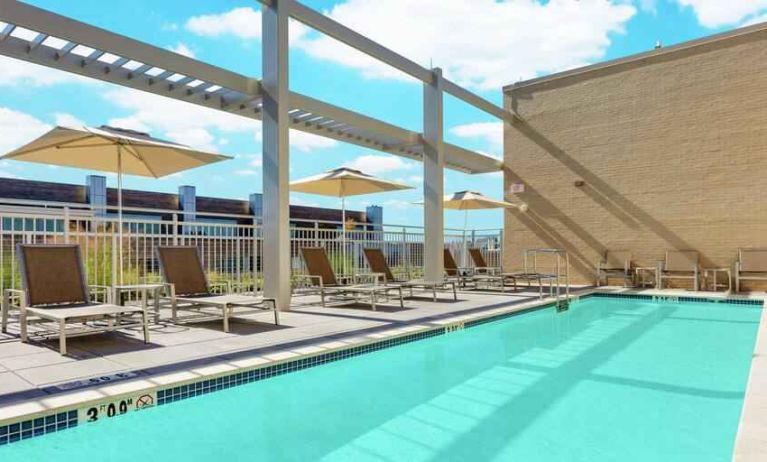 Relaxing outdoor pool area at the Hilton Garden Inn Washington DC/Georgetown Area.