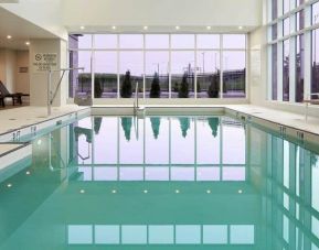 Indoor pool at the DoubleTree by Hilton Montreal Airport