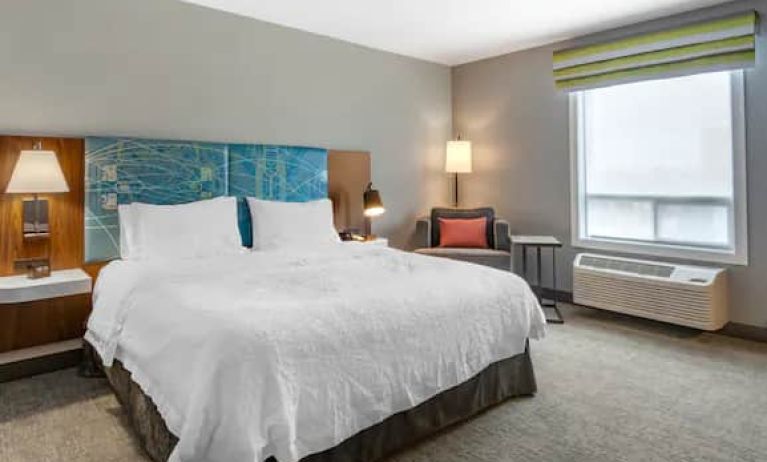 Day use room with natural light at Hampton Inn & Suites By Hilton Edmonton/West.