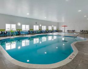 Indoor pool at the Hampton Inn & Suites by Hilton Edmont
