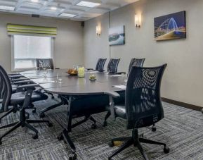 Meeting room at the Hampton Inn & Suites by Hilton Edmont