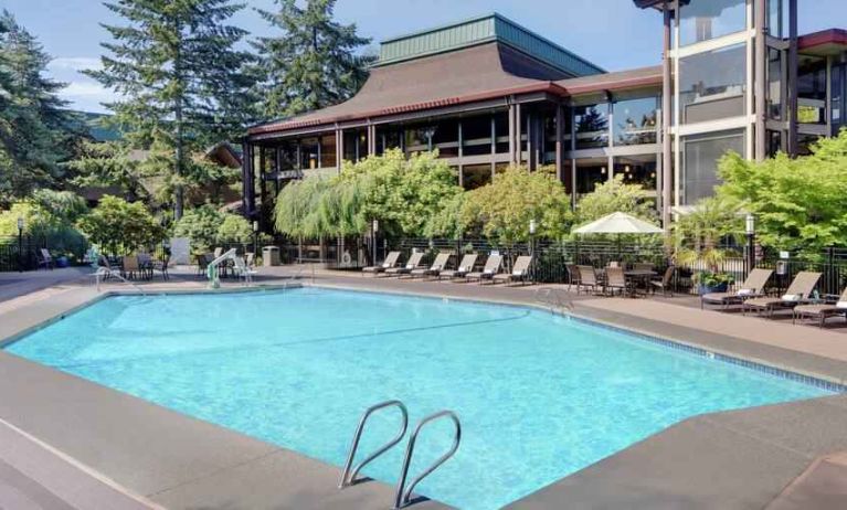 Beautiful outdoor swimming pool at the DoubleTree by Hilton Seattle Airport.