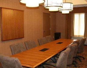 Meeting room perfect for every business appointment at the Hampton Inn & Suites Riverton, WY.