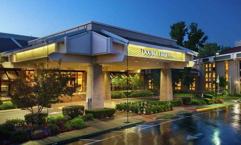 Beautiful luxury hotel at DoubleTree by Hilton Hotel Sacramento.