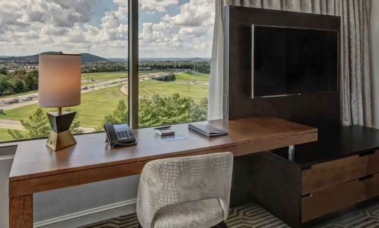 Working station with view in a hotel room at the Hilton Franklin Cool Springs.