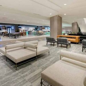 Comfortable lobby-lounge ideal for coworking at Hilton Atlanta.