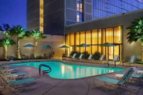 Beautiful and relaxing outdoor pool at the Hilton Sacramento-Arden West.