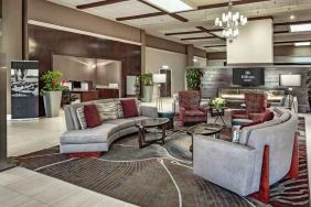 Beautiful lobby area perfect as workspace at the Hilton Sacramento-Arden West.