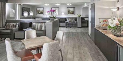 Executive lounge area perfect as workspace at the Hilton Sacramento-Arden West.