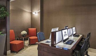 Working station with computers at the Hilton Sacramento-Arden West.