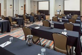 Meeting room at the Hilton Nashville Airport.