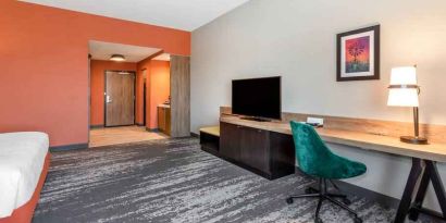 Comfortable working station with desk in a hotel room at the Hilton Garden Inn Hays.