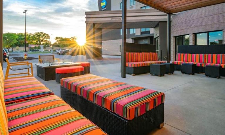 Beautiful outdoor space at the Tru by Hilton Omaha I-80 at 72nd Street.