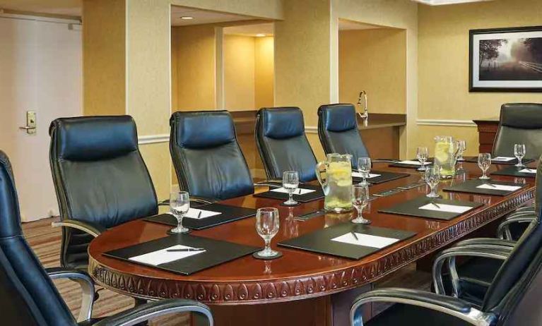 Elegant meeting room at the Hilton San Antonio-Airport.