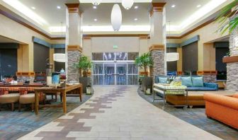 Spacious hotel lobby suitable as workspace at the Hilton Garden Inn Fort Worth Medical Center.