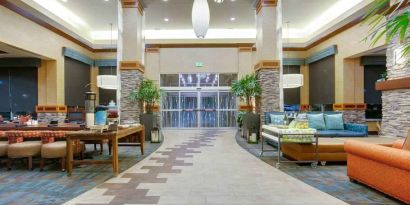 Spacious hotel lobby suitable as workspace at the Hilton Garden Inn Fort Worth Medical Center.