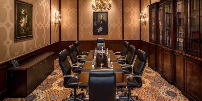 professional meeting room for all business meetings at Hilton Anatole.