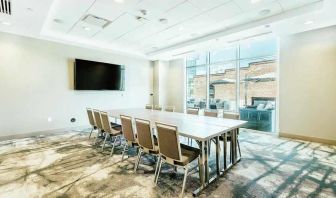 professional meeting room ideal for all boardroom meetings at Hilton Garden Inn Denver Union Station.