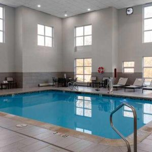 Relaxing indoor pool at the Hampton Inn Concord Bow.