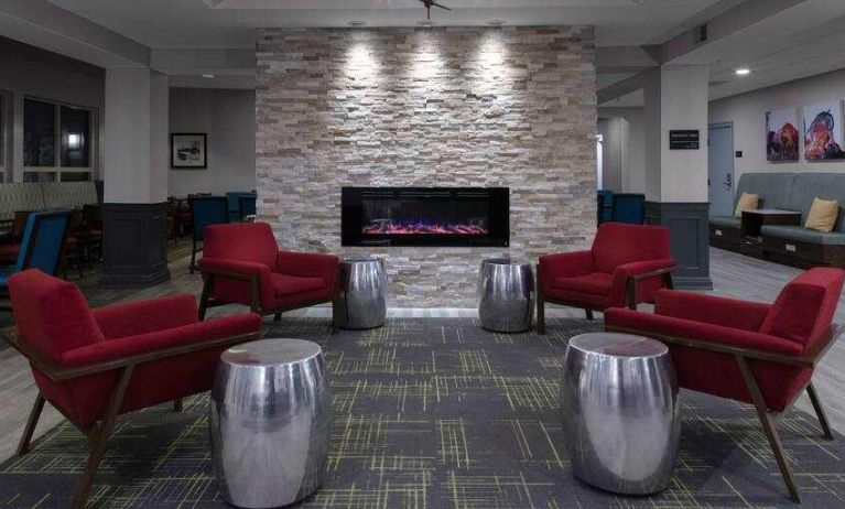 Comfortable lobby workspace at the Hampton Inn Concord Bow.