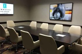 professional meeting room at Embassy Suites by Hilton Seattle North Lynnwood.