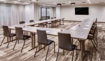 professional meeting room at DoubleTree by Hilton Hotel & Suites Jersey City.