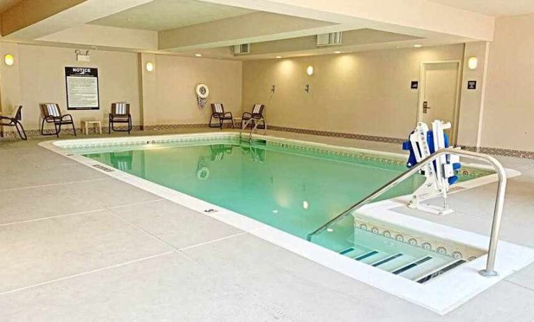 Indoor swimming pool at the Hampton Inn Champaign Urbana.