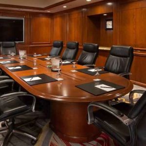 Meeting room with comfortable chairs at the Hilton Chicago-Northbrook.