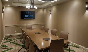 Small meeting room at the Hilton Birmingham at UAB.