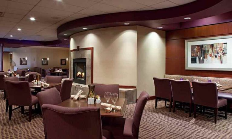 DoubleTree Suites By Hilton Cincinnati-Blue Ash, Sharonville